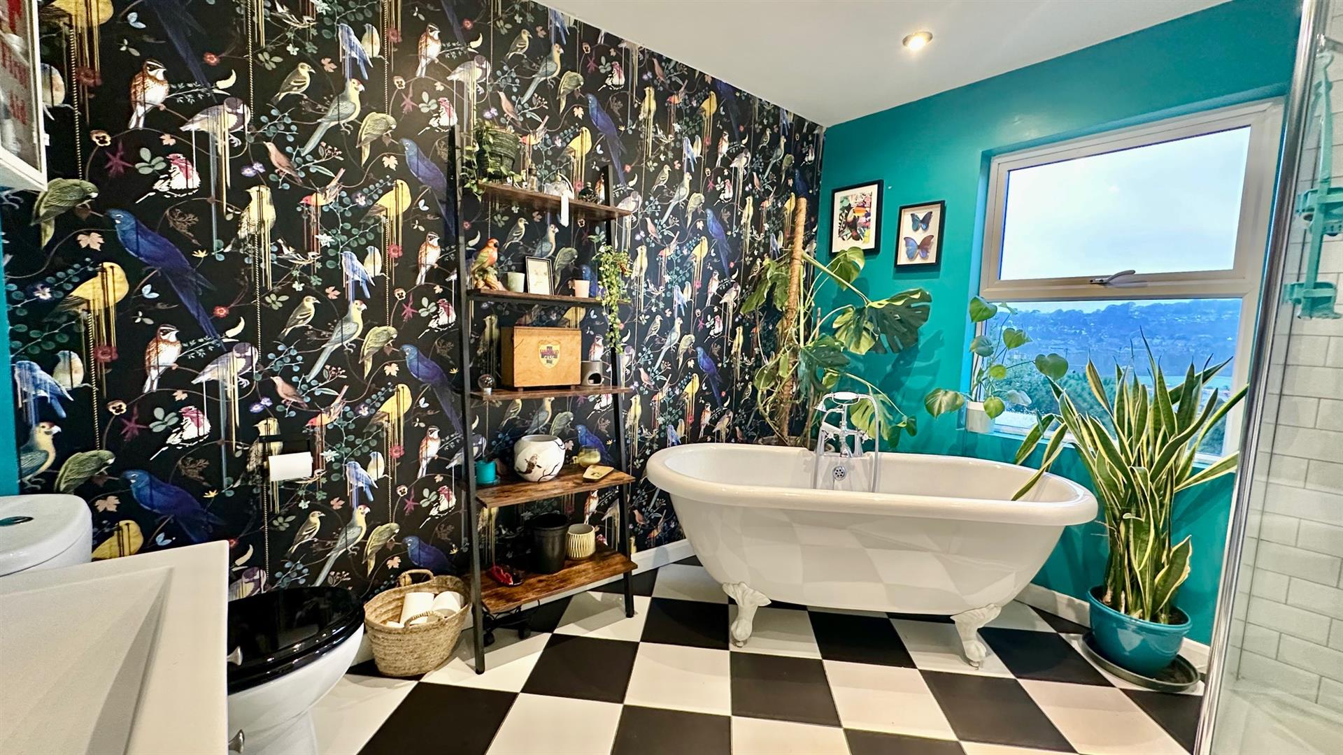 4 bed property in Mount Pleasant Road, Hastings